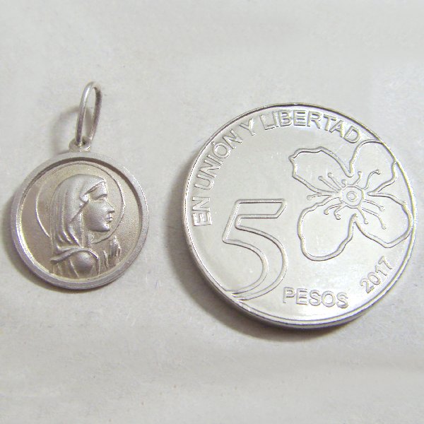 (p1093)Silver medal motif Virgin Mary.